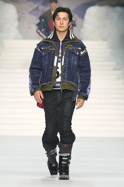 Look 1